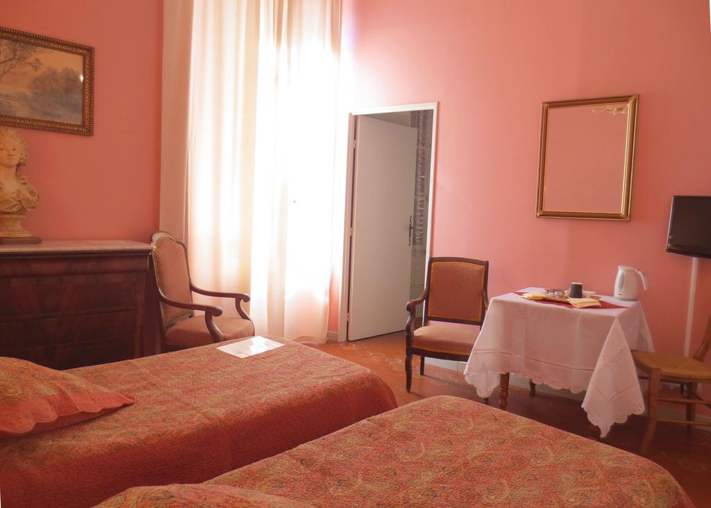 Hotel L'Oustau Marseille Room photo